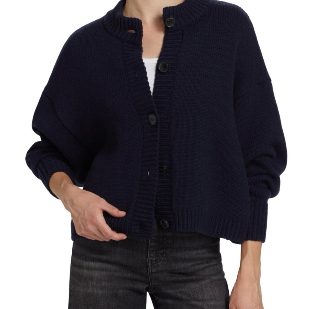 FRAME Chunky Femme Navy Cardigan  size XS. NWT.